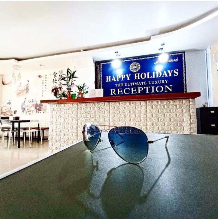 Happy Holidays Hotel Patong Dış mekan fotoğraf